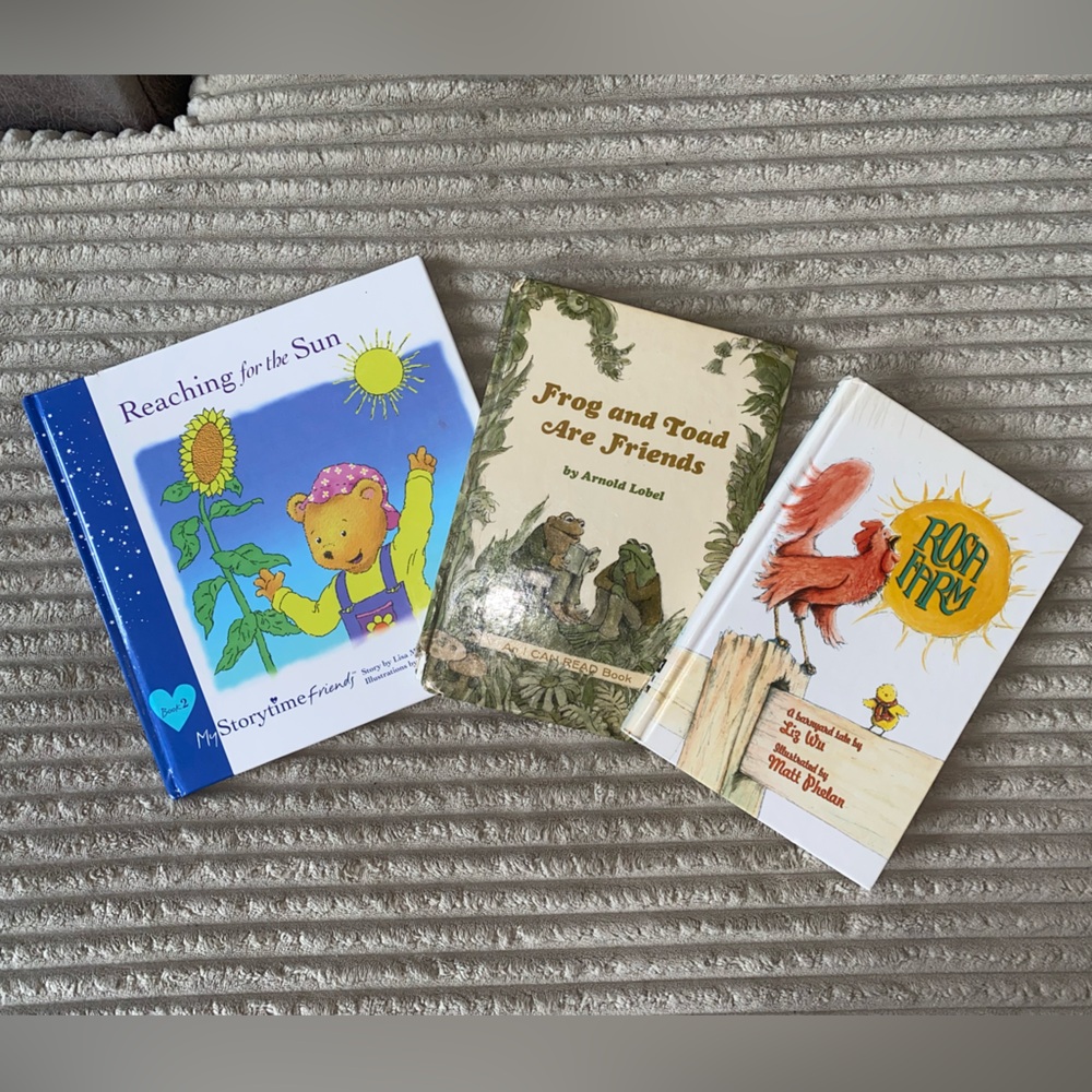 Vintage Children’s Book Lot – Frog & Toad, Reaching for the Sun, Buca Fina ✨📚